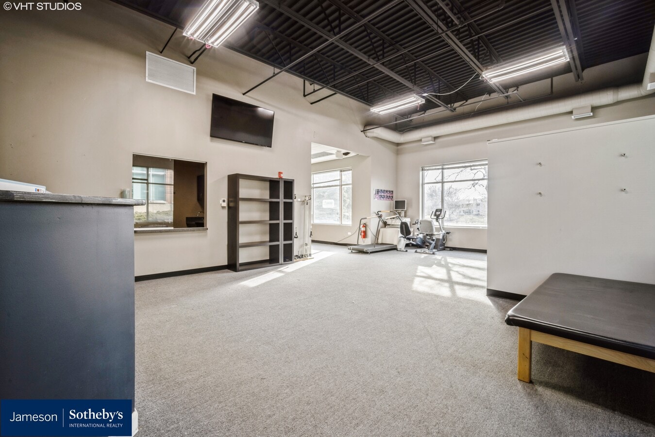 800 E Woodfield Rd, Schaumburg, IL 60173 - Lot 115-116 - - Photo intérieure - Image 2 of 9