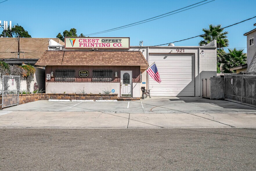 921 Coolidge Ave, National City, CA à vendre - Photo de l’immeuble – Image 2 sur 19