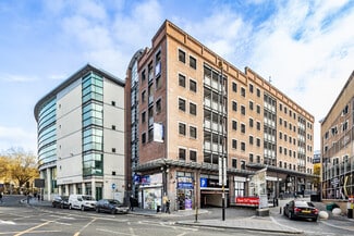 Plus de détails pour 4 Queen Sq, Liverpool - Local commercial à louer