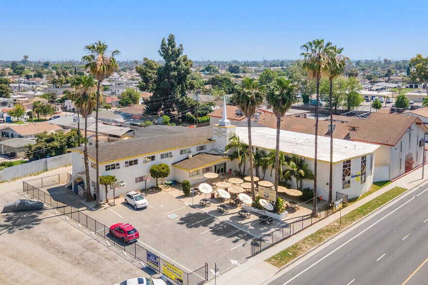400 S Santa Fe Ave, Compton, CA à vendre - Photo de l’immeuble – Image 1 sur 32