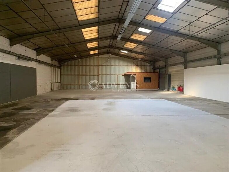 Industriel/Logistique dans Villefranche-sur-Cher à vendre - Photo intérieure – Image 1 sur 6