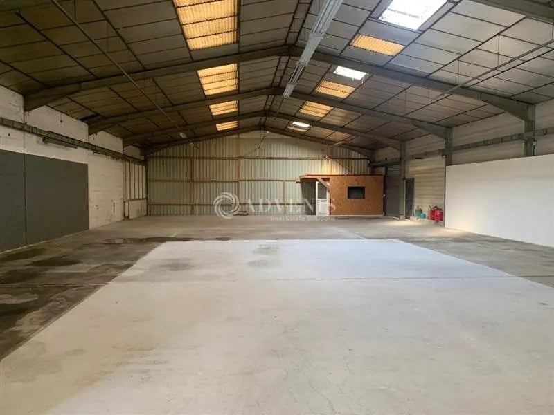 Industriel/Logistique dans Villefranche-sur-Cher à vendre Photo intérieure– Image 1 sur 7