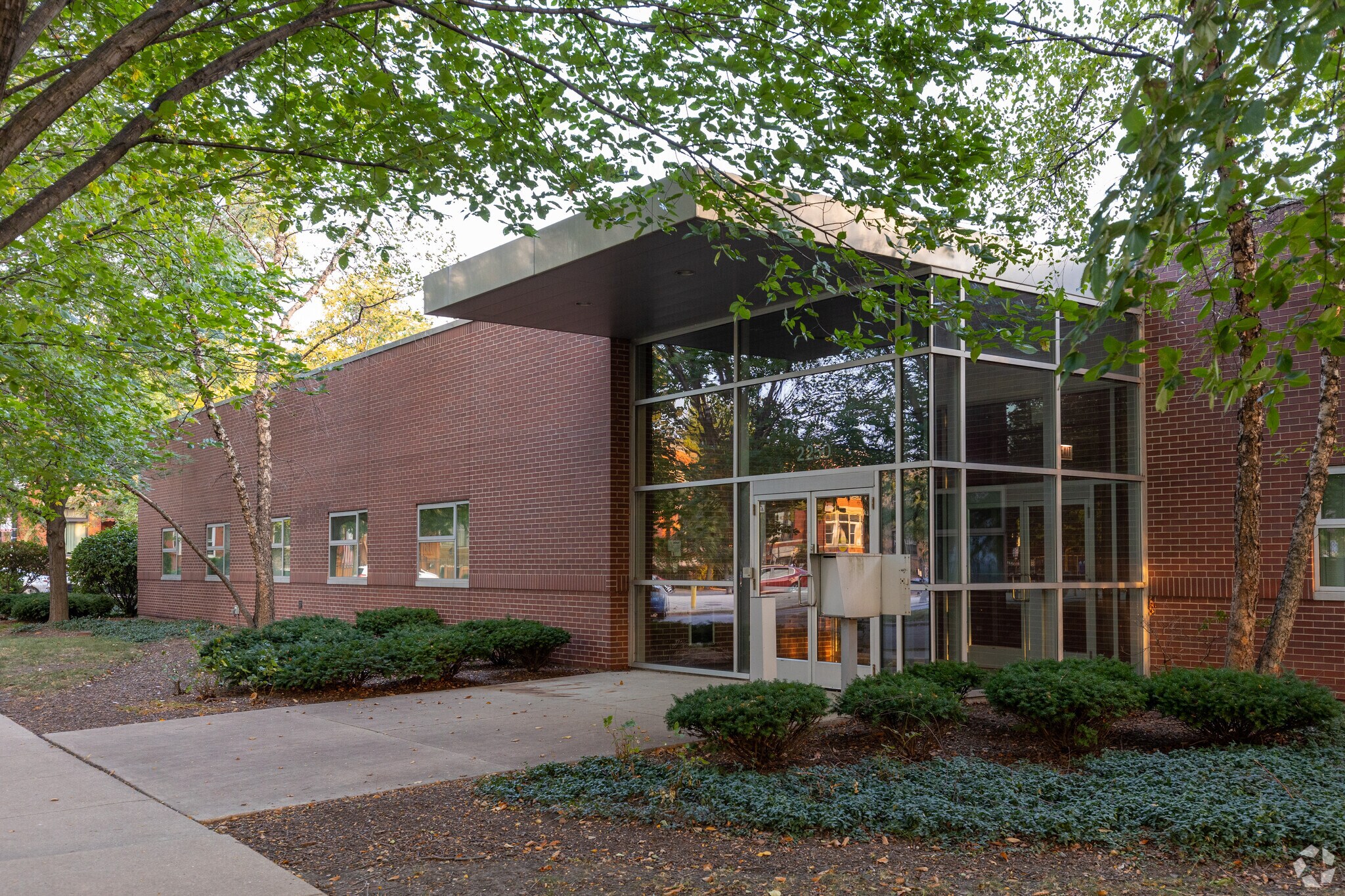 2250 W Campbell Park Dr, Chicago, IL à louer Photo de l’immeuble– Image 1 sur 3
