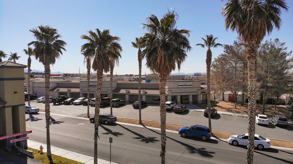 Pahrump Station portefeuille de 4 biens à vendre sur LoopNet.fr - Photo de l’immeuble – Image 1 sur 12