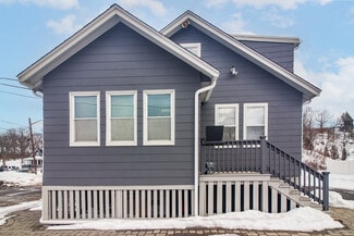 Plus de détails pour 17 Lark Ave, Saugus, MA - Bureau à louer