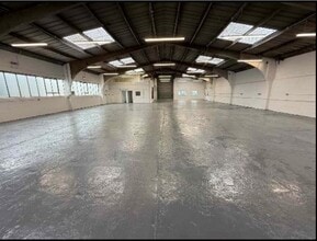 Vicarage Ln, Rochester à louer Photo intérieure– Image 2 sur 3