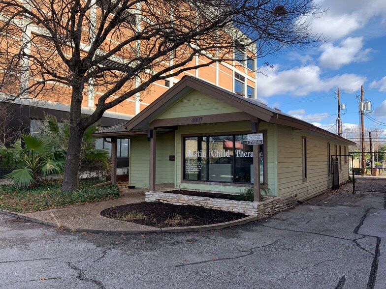 4007 Marathon Blvd, Austin, TX à louer - Photo de l’immeuble – Image 3 sur 8