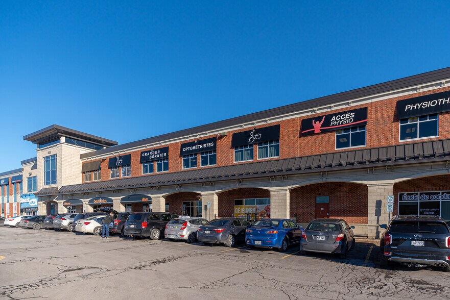 383 Boul Du Séminaire N, Saint-jean-sur-richelieu, QC à louer - Photo de l’immeuble – Image 3 sur 11