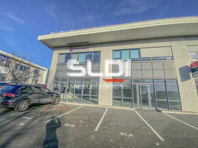 Plus de détails pour 600 Boulevard Albert Camus, Villefranche-sur-Saône - Local commercial à louer