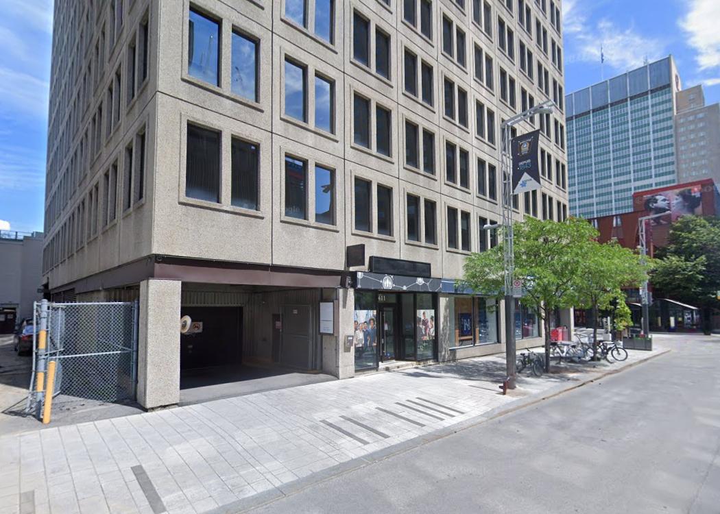 85-95 Rue Sainte-Catherine O, Montréal, QC à louer Photo de l’immeuble– Image 1 sur 3
