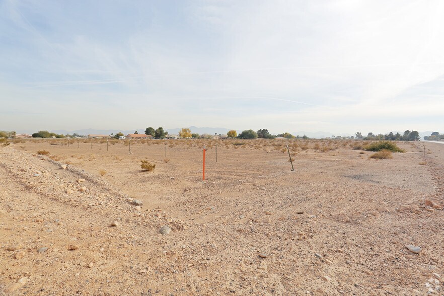 SE Cnr Arville St And W Wigwam, Las Vegas, NV à vendre - Photo principale – Image 1 sur 12