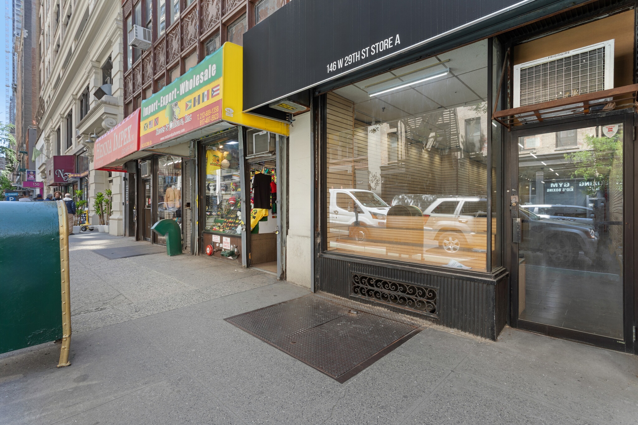 146 W 29th St, New York, NY à louer Photo de l’immeuble– Image 1 sur 8