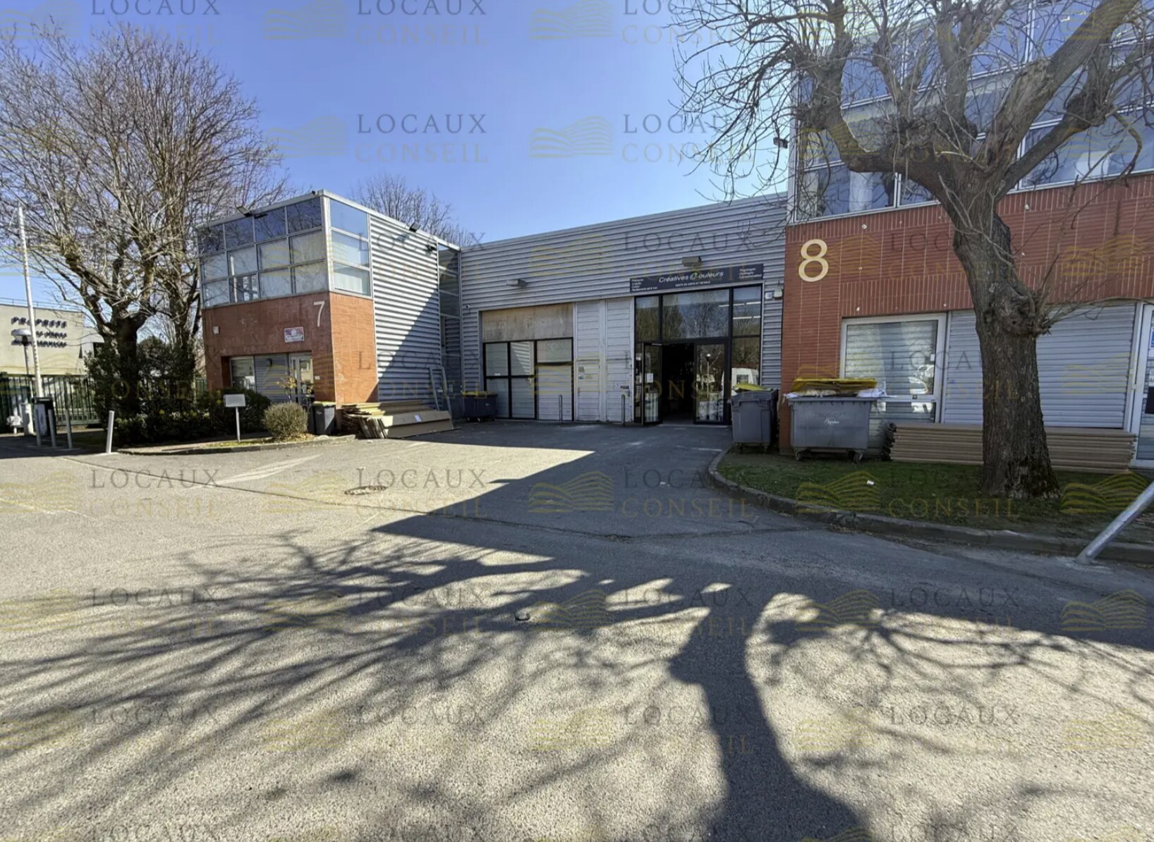 Local d’activités dans Gonesse à louer Photo principale– Image 1 sur 9