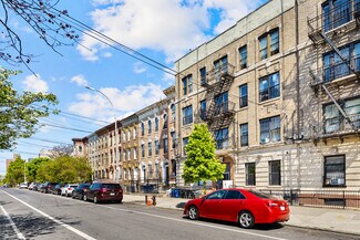 Plus de détails pour 1935 Bergen St, Brooklyn, NY - Logement à vendre