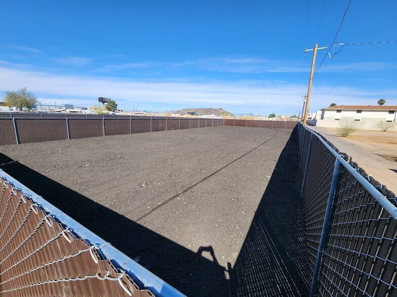 21407 N 24th Ave, Phoenix, AZ à louer - Photo de l’immeuble – Image 2 sur 4