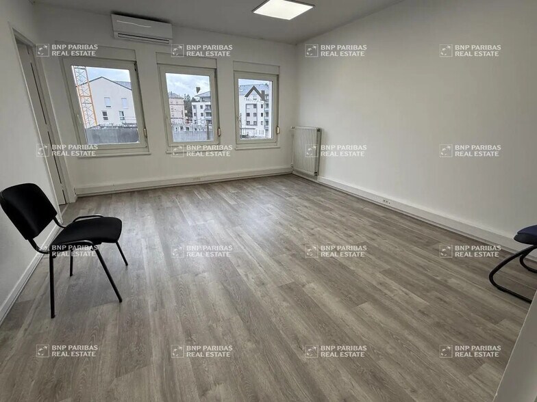 Bureau dans Le Ban-Saint-Martin à louer - Photo de l’immeuble – Image 3 sur 8