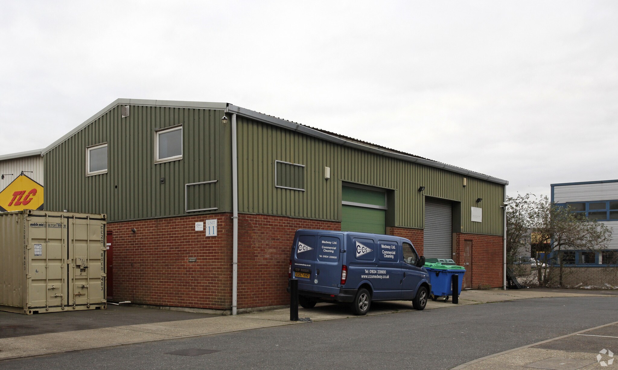 Maritime Clos, Rochester à louer Photo principale– Image 1 sur 2