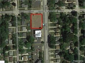 28165 Greenfield Rd, Southfield, MI à vendre - Photo principale – Image 1 sur 4