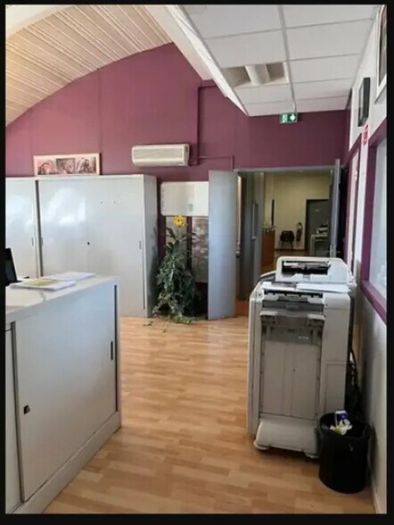 Bureau dans Saint-Ouen-sur-Seine à louer - Photo intérieure – Image 2 sur 6