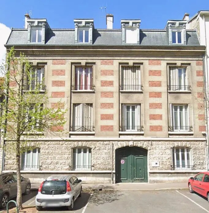 Bureau dans Reims à louer Photo de l’immeuble– Image 1 sur 8