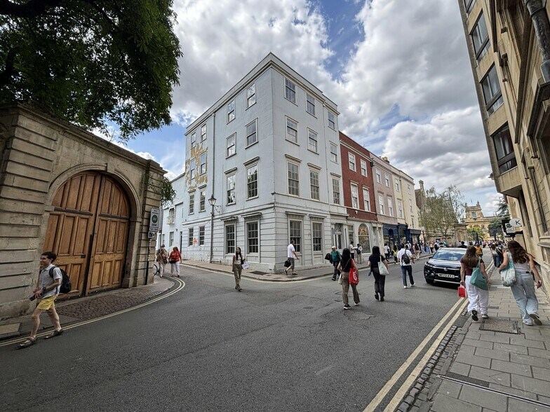 16-17 Turl St, Oxford à vendre - Photo de l’immeuble – Image 3 sur 7