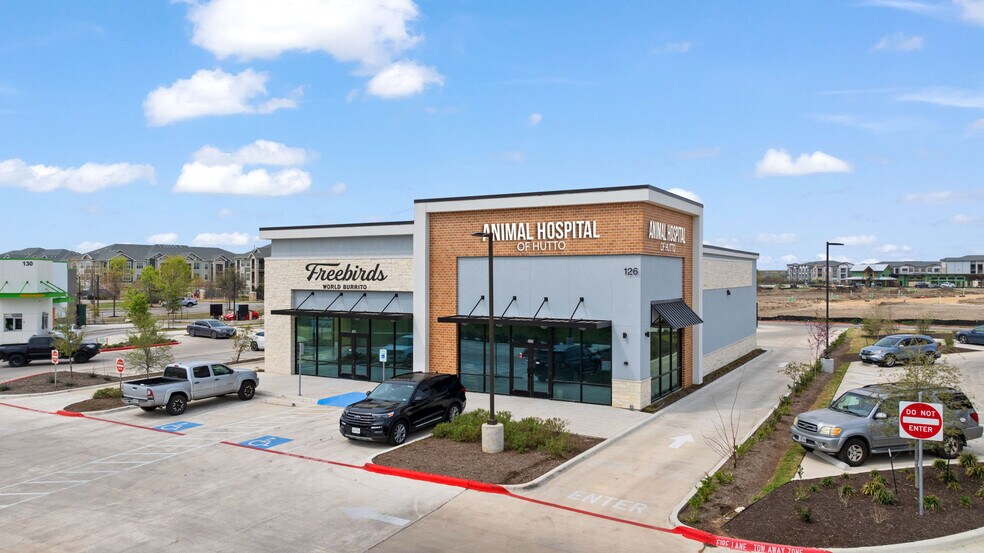 126 Chris Kelley blvd, Hutto, TX à vendre - Photo de l’immeuble – Image 1 sur 4