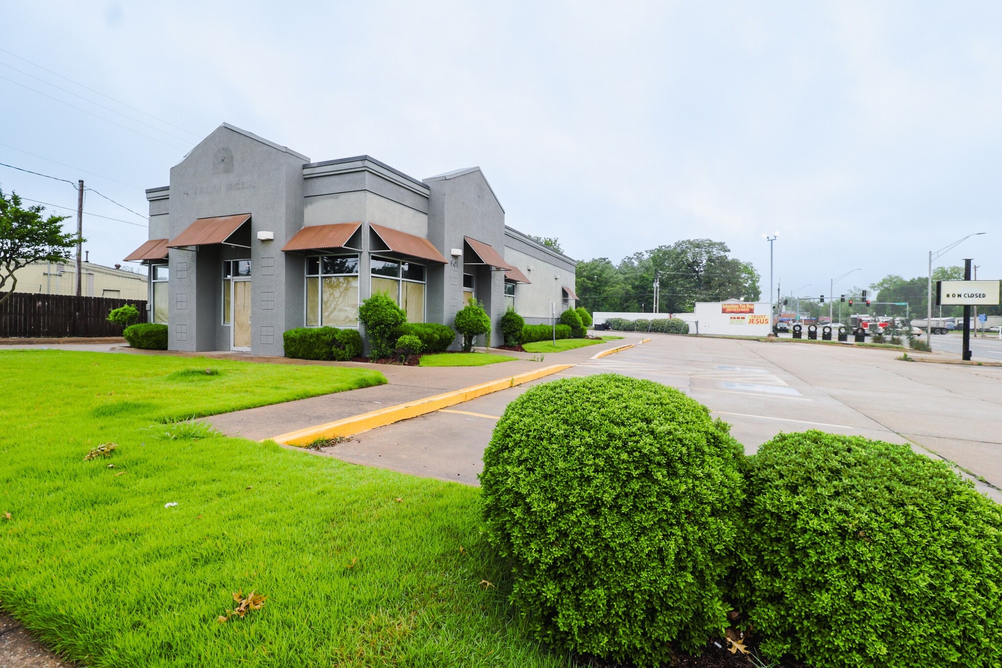 901 E Broadway Ave, North Little Rock, AR à vendre Photo de l’immeuble– Image 1 sur 17