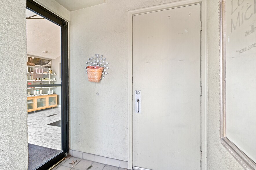 436 Allegheny River Blvd, Oakmont, PA à vendre - Photo de l’immeuble – Image 2 sur 24