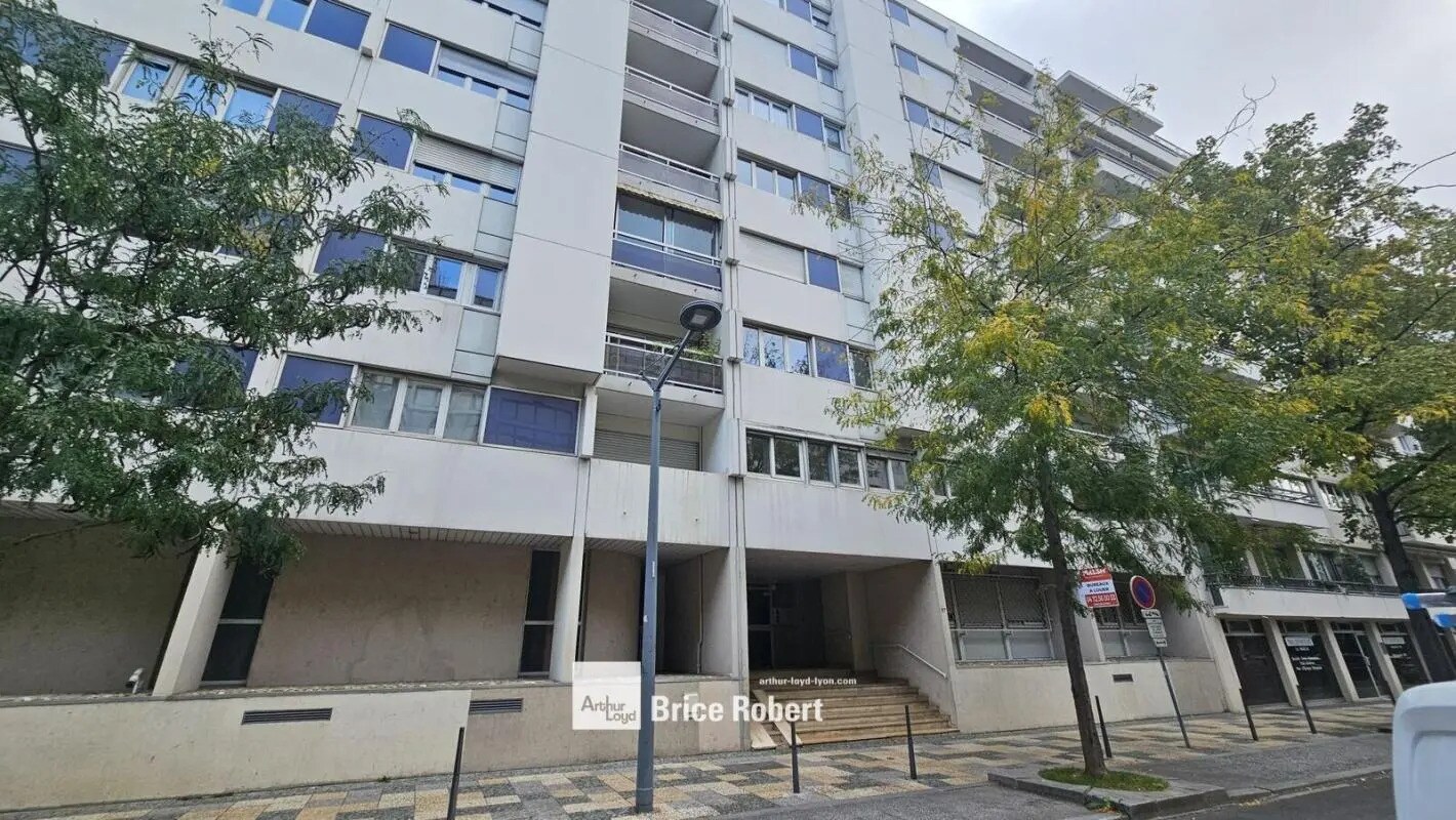 97 Rue Garibaldi, Lyon à louer Photo de l’immeuble– Image 1 sur 12