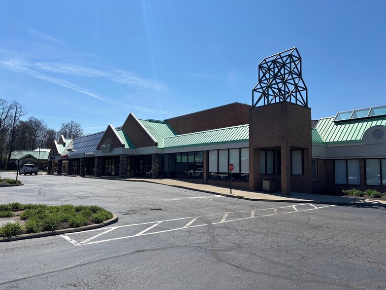4401-4491 Far Hills Ave, Dayton, OH à louer - Photo de l’immeuble – Image 2 sur 16