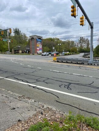 Plus de détails pour 373 Eddie Dowling Hwy, North Smithfield, RI - Terrain à vendre