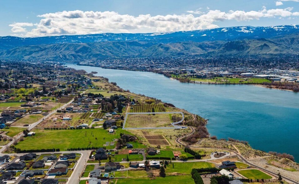 East Wenatchee, East Wenatchee, WA à vendre - Photo de l’immeuble – Image 1 sur 1