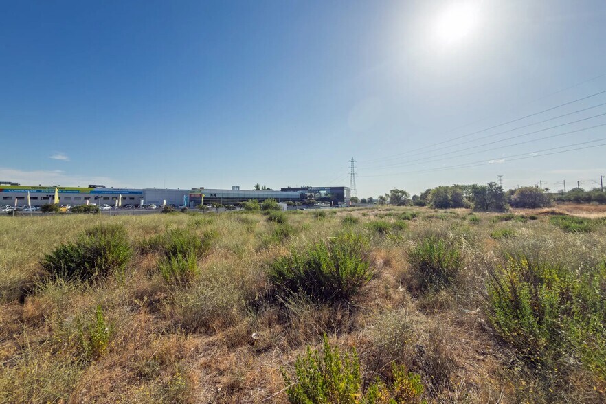 Terrain dans Getafe, Madrid à vendre - Photo de l’immeuble – Image 2 sur 6