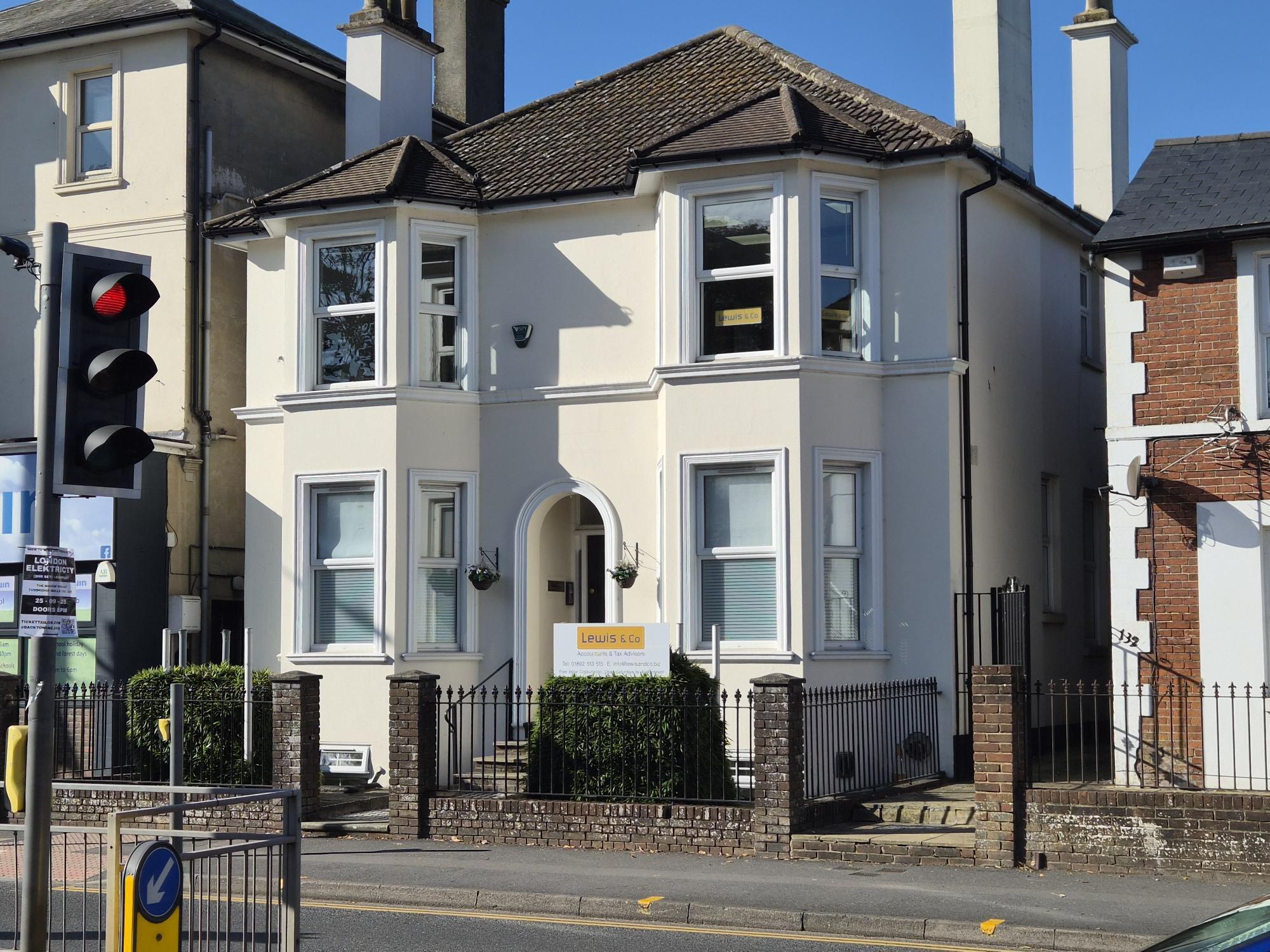 134 London Rd, Southborough à vendre Photo de l’immeuble– Image 1 sur 8