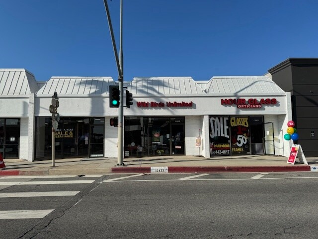 12431-12437 Wilshire Blvd, Los Angeles, CA à louer - Photo de l’immeuble – Image 2 sur 3