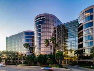 Plus de détails pour 4830 W Kennedy Blvd, Tampa, FL - Bureau à louer
