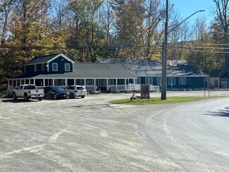 Plus de détails pour 17 Cherry Plain Sq, Berlin, NY - Local commercial à vendre