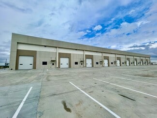 Plus de détails pour 5602 Bob Bullock Lp, Laredo, TX - Local d'activités à louer