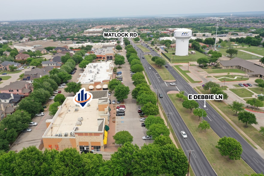 1205 E Debbie Ln, Mansfield, TX à vendre - Aérien – Image 2 sur 20