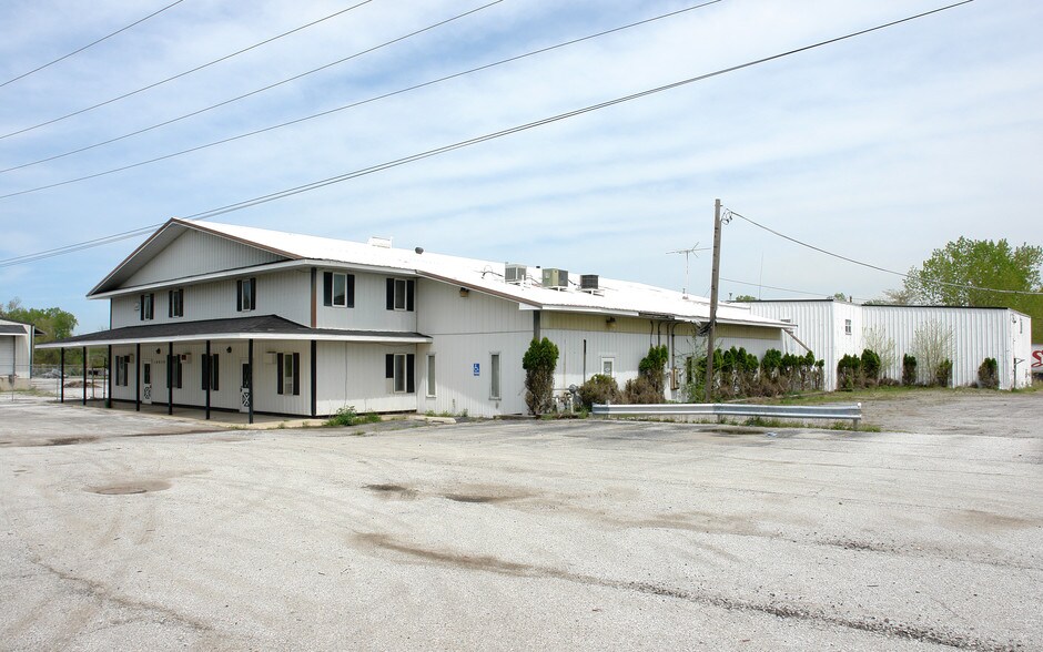 16059 S Crawford Ave, Markham, IL à louer - Photo de l’immeuble – Image 3 sur 8