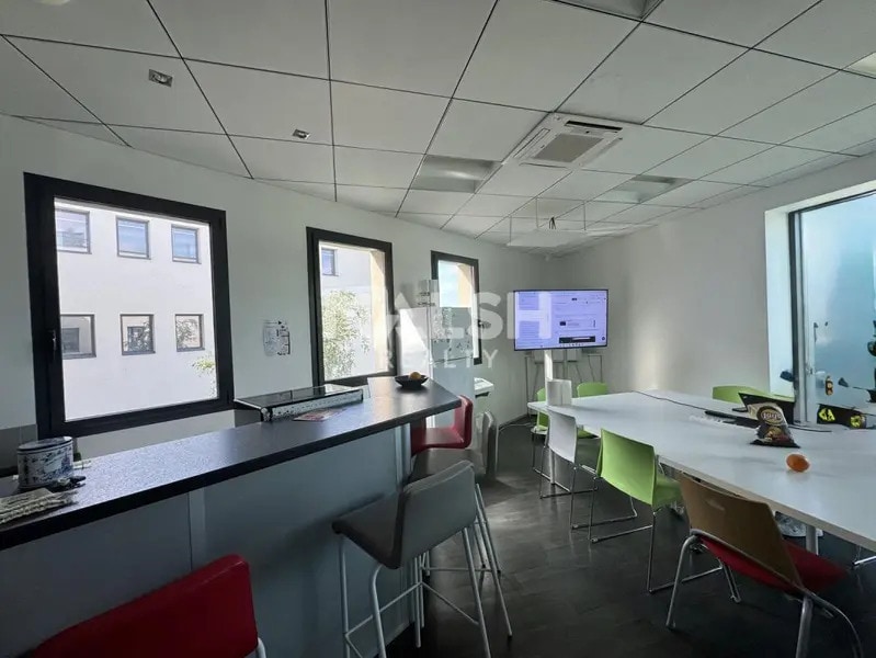 Bureau dans Saint-Étienne à vendre Photo intérieure– Image 1 sur 5
