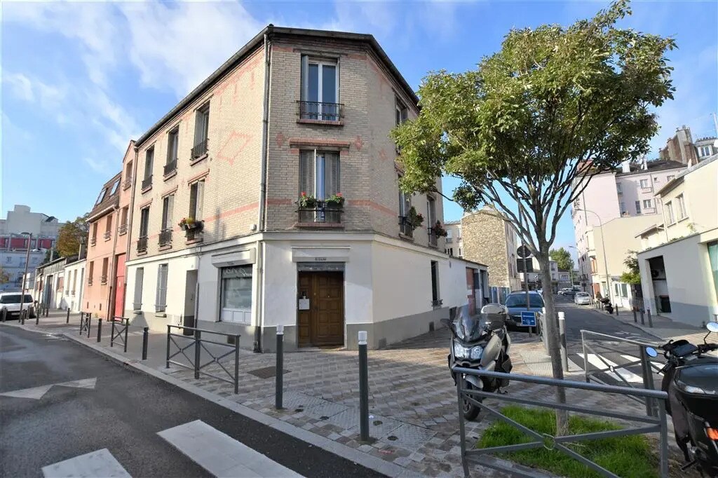 Local commercial dans Saint-Ouen-sur-Seine à louer Photo de l’immeuble– Image 1 sur 10