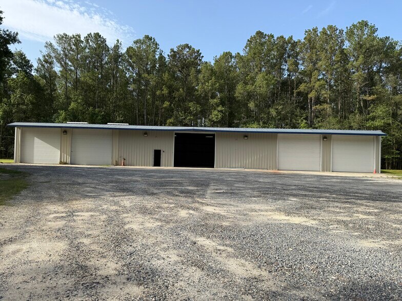 64 Sleepy Hollow Rd, Middleburg, FL à louer - Photo de l’immeuble – Image 3 sur 8