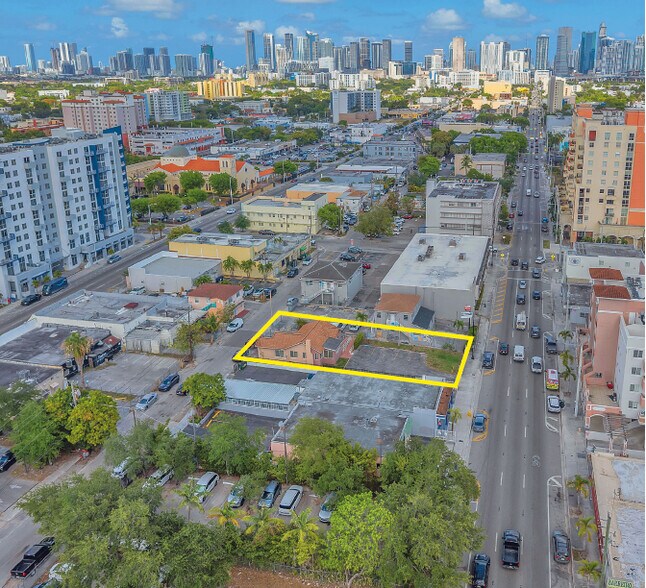 1437 SW 1st St, Miami, FL à vendre - Aérien – Image 2 sur 16