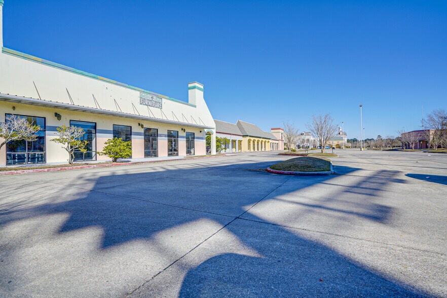 1000 Caruso Blvd, Slidell, LA à louer - Photo principale – Image 1 sur 23