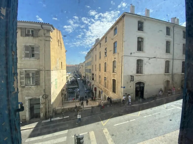 Local commercial dans Marseille à louer - Photo de l’immeuble – Image 2 sur 10