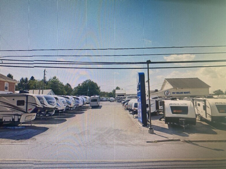 2718 Willow Street Pike N, Willow Street, PA à vendre - Photo de l’immeuble – Image 2 sur 2