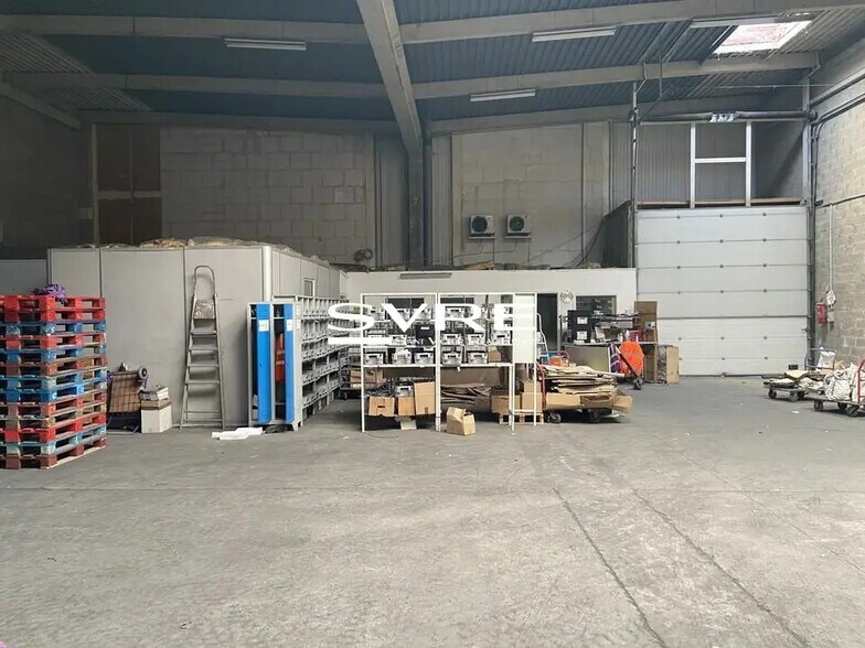 Local d’activités dans Vitrolles à louer - Photo intérieure – Image 2 sur 4