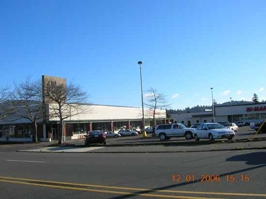 540 4th St S, Coos Bay, OR à louer - Photo de l’immeuble – Image 2 sur 9
