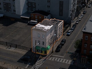 Plus de détails pour 331 Straight St, Paterson, NJ - Logement à vendre